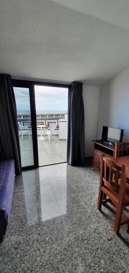 La Marina III Atico B Apartment La Restinga Exterior photo